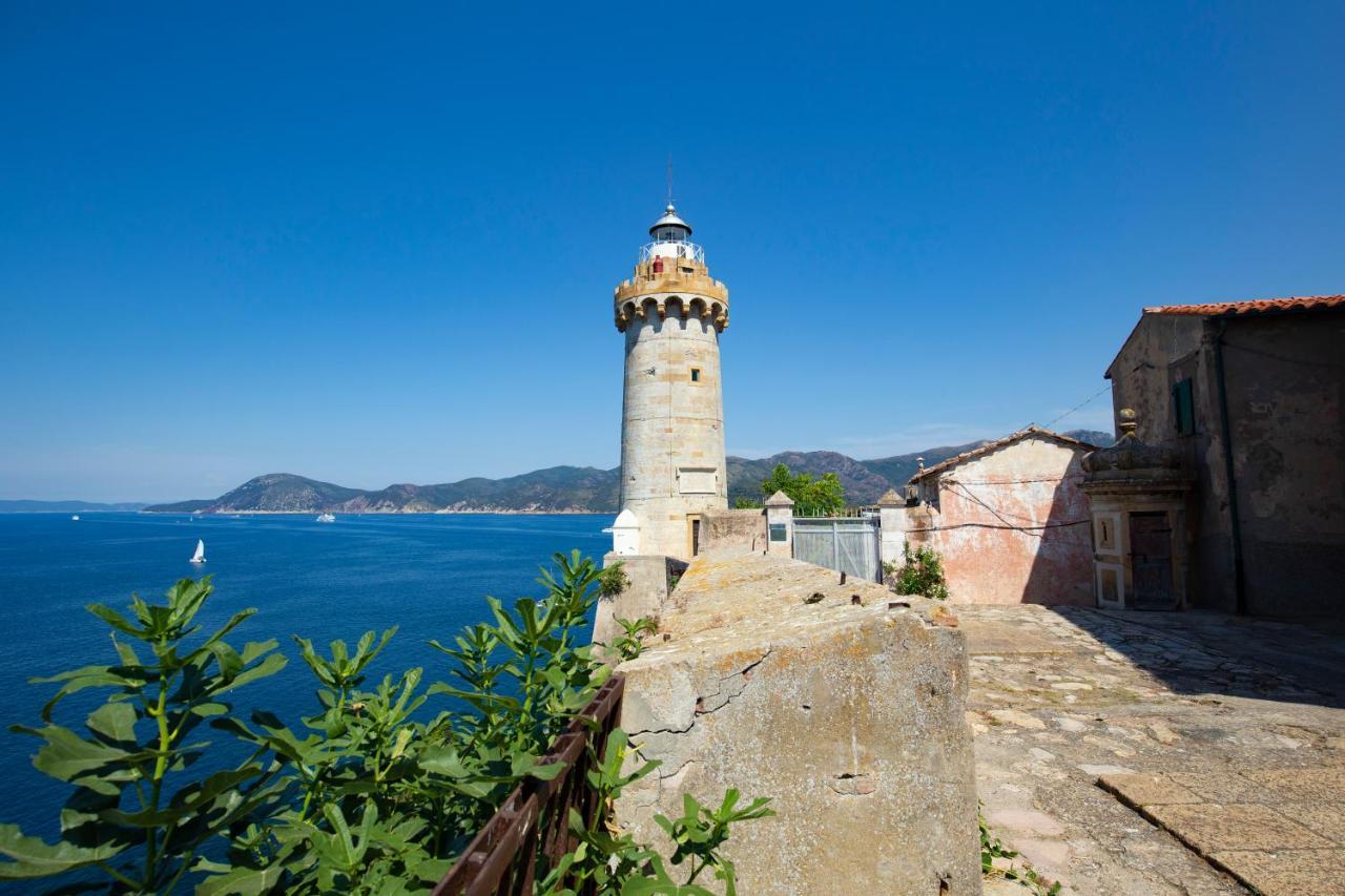 Helloelba Appartamento Il Faro Portoferraio Exterior foto